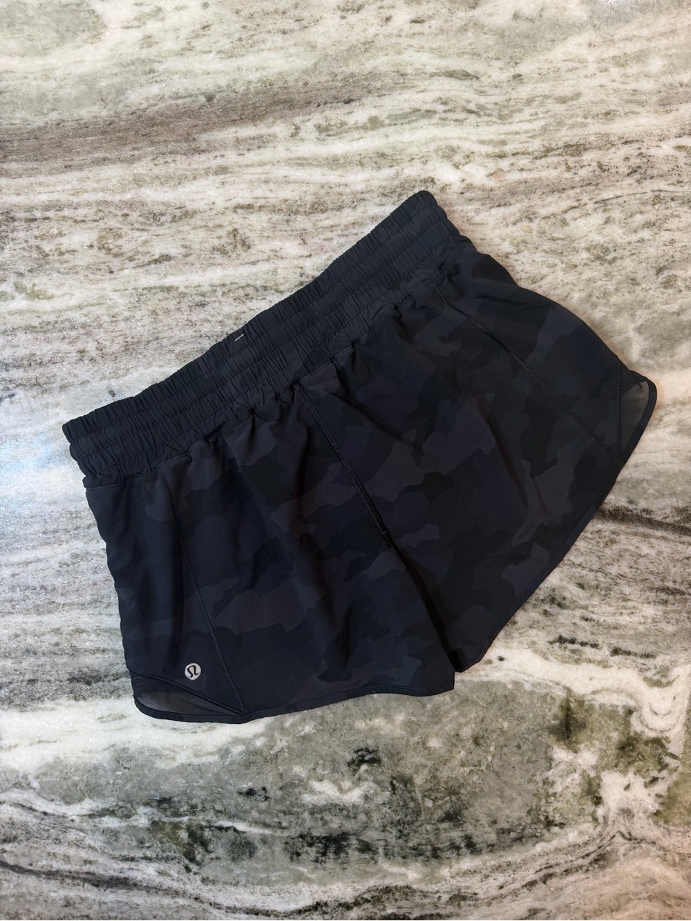 Lululemon Hotty Hot Shorts Black Camo